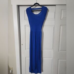 5/$25 Elegant Blue Maxi Dress